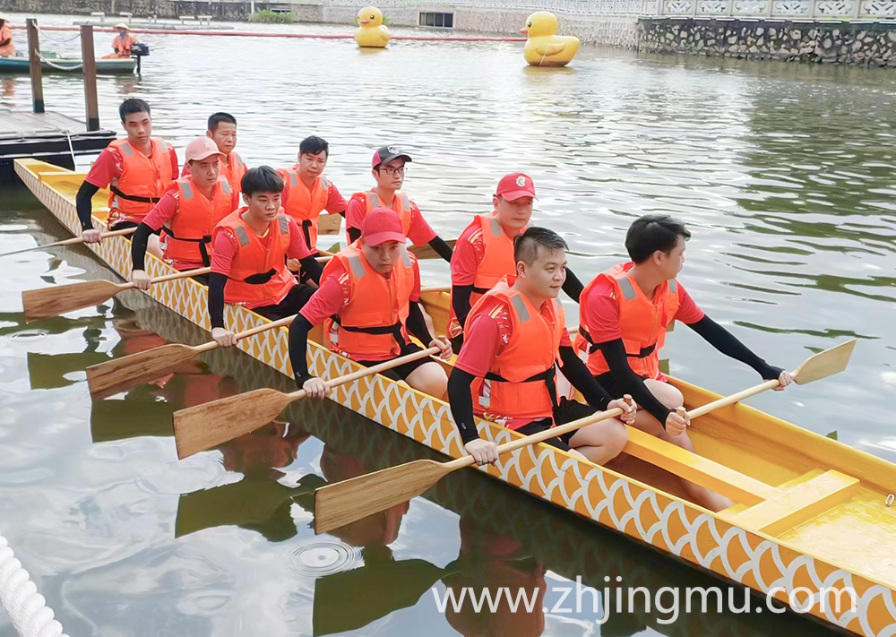 Chinese eat rice dumplings on Dragon Boat Festival to prepare for dragon boat race