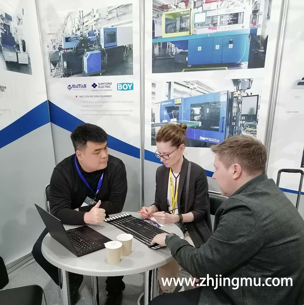 Russian customers visit Jingmu mold Company